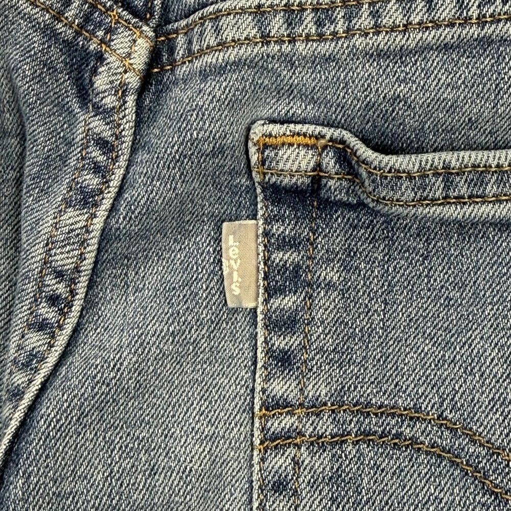 Levi's Silver Tab Mom‎ Jeans Women's Size 32x27 High-Rise Tapered Blue Denim - Picture 12 of 16